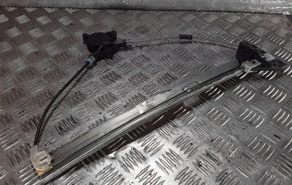 Mazda 6 Front window lifting mechanism without motor