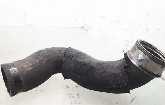 Mercedes-Benz B W245 Intercooler hose/pipe A1695280482