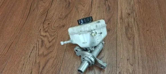 BMW 3 F30 F35 F31 Master brake cylinder 0204259618