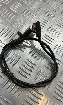 Mercedes-Benz E W212 ABS rear brake sensor A0395452928