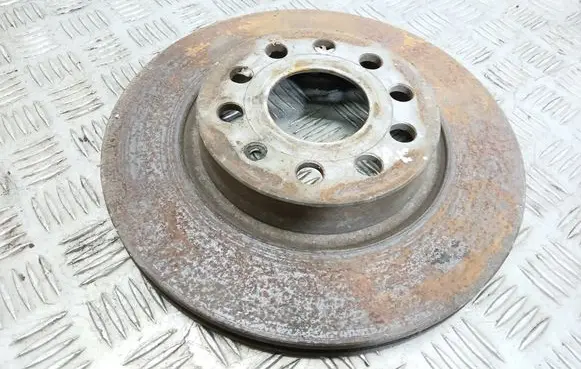 Volkswagen Caddy Front brake disc 