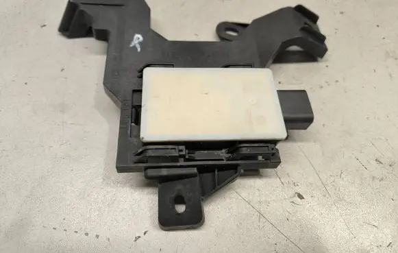 Hyundai Ioniq 5 Blind spot module 99150GI100