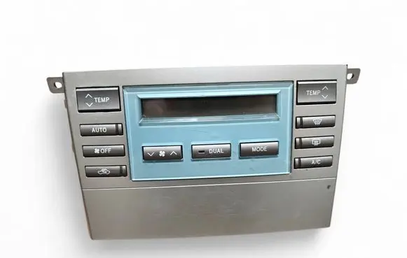 Toyota Corolla Verso E121 Climate control unit 559000F050 MB1465705440 559020F020