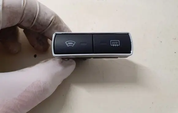 Ford Galaxy Windscreen/window heater switch BS7T18K574AA