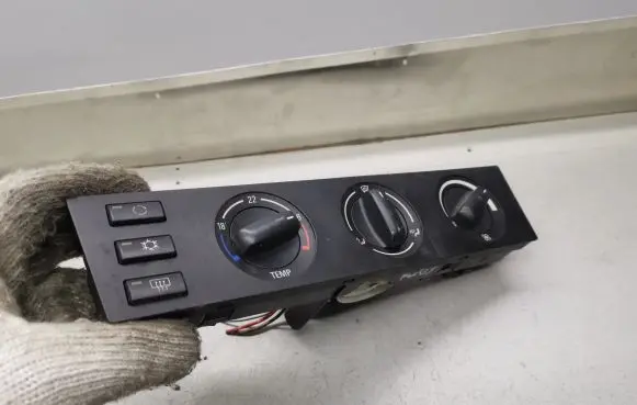 BMW 5 E39 Climate control unit 64116916655 6916655