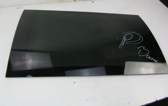 Chrysler Grand Voyager IV Rear door window glass 