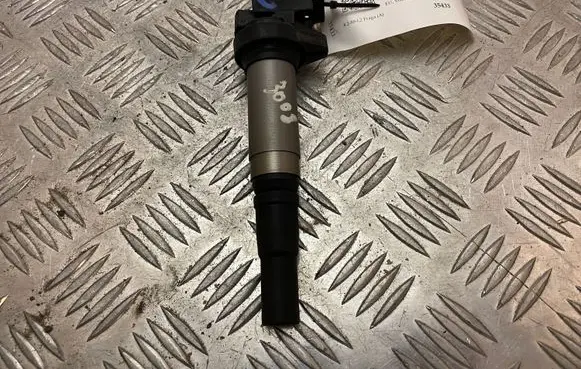 Peugeot 3008 II High voltage ignition coil V757501080