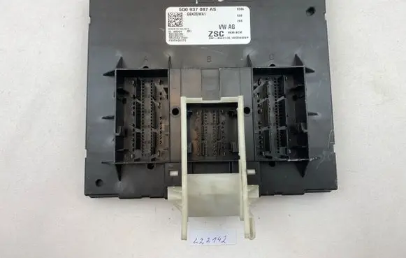 Volkswagen Tiguan Allspace Comfort/convenience module 5Q0937087AS F005V02375 ZSC864210