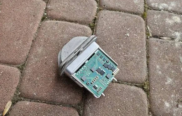 Opel Astra K LED ballast control module 7960311099