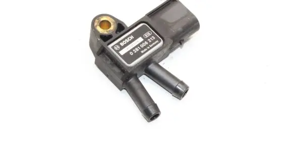 Mercedes-Benz A W176 Exhaust gas pressure sensor 0281006213