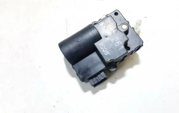 Mitsubishi Galant Air flap motor/actuator mr268261