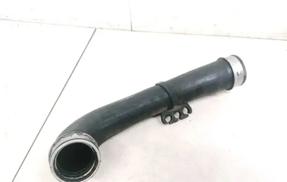 Volkswagen Golf V Intercooler hose/pipe 1k0145838c