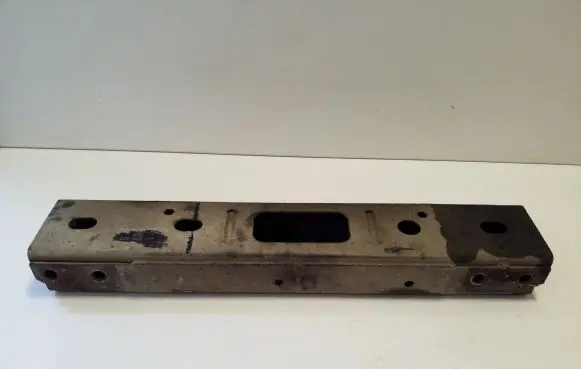 Volkswagen Amarok Gearbox mounting bracket 2H0802721