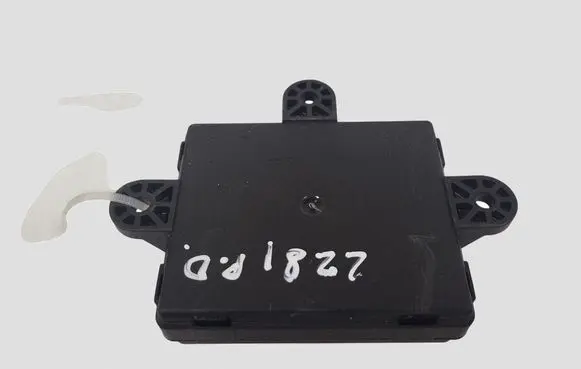 Volvo V40 Door control unit/module 31343042