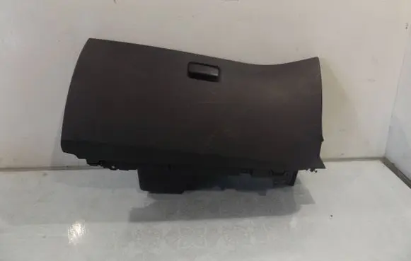 Citroen C4 Grand Picasso Glove box