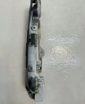 Renault Kangoo II Fender mounting bracket 631226477R