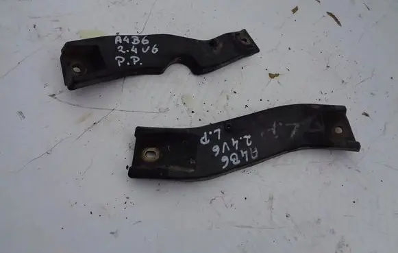 Audi A4 S4 B6 8E 8H Fender mounting bracket