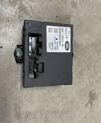 Land Rover Range Rover Velar Other control units/modules J8A214B673BA