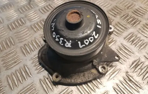 Mercedes-Benz R W251 Water pump 6422010410