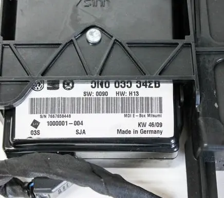 Volkswagen PASSAT CC Other devices 5N0035342B