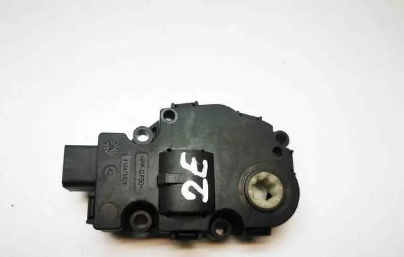 BMW 1 E82 E88 Air flap motor/actuator 412650750 CZ1139300711 EFB332