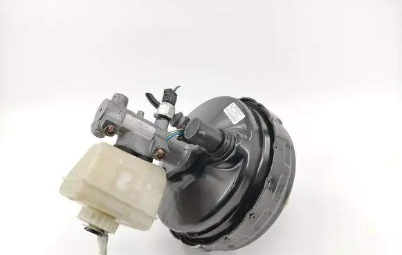 Mercedes-Benz ML W163 Brake booster A1634300630
