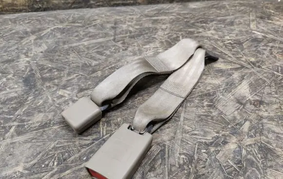 Jeep Compass Rear seatbelt buckle 1GD221K2AA 12912103 6081670S4B