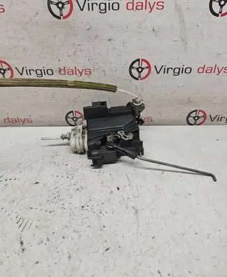Audi A4 S4 B5 8D Front door lock 8D2837016E