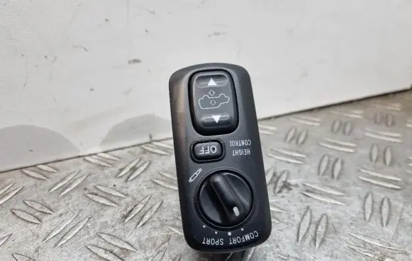Toyota Land Cruiser (J100) Other switches/knobs/shifts 758235