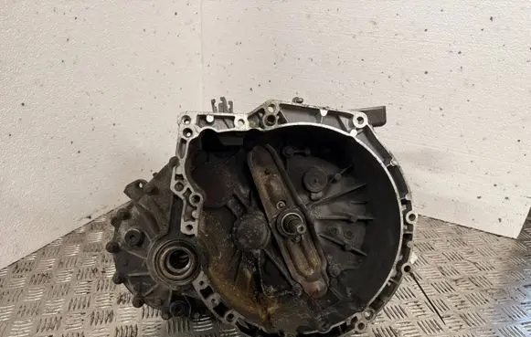 Mini One - Cooper R56 Manual 6 speed gearbox CHA