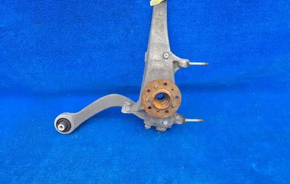 BMW M8 F91 F92 G14 G15 Front wheel hub spindle knuckle 7857011 8096243