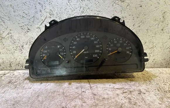 Mercedes-Benz ML W163 Speedometer (instrument cluster) A1635402711 1911210267B 15380376