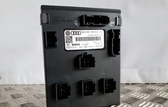 Audi A6 C7 Comfort/convenience module 4H0907063BA F005V01178