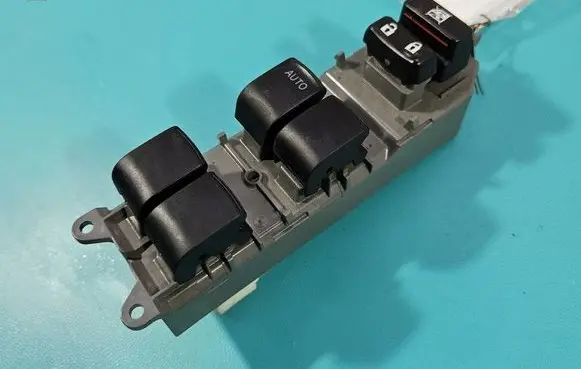 Toyota Auris E180 Electric window control switch IMPRK1553265