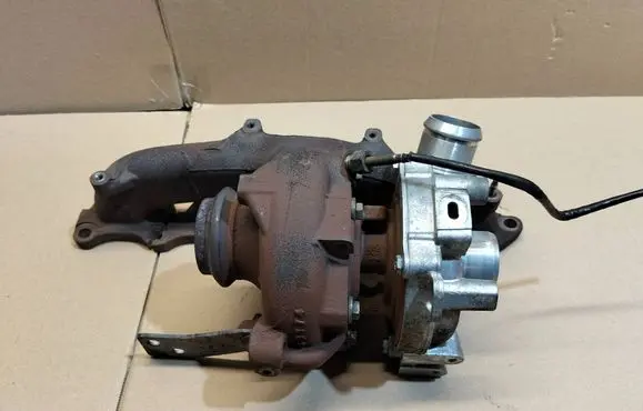 Peugeot Expert Turbo 9807873180