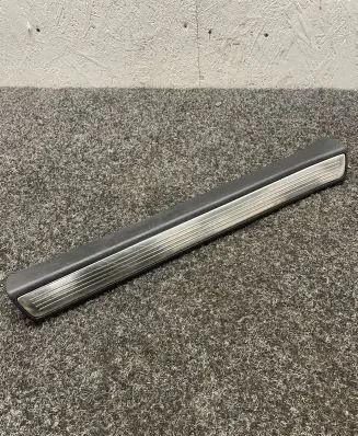 Mercedes-Benz S W222 Front sill trim cover A2226808135