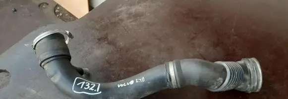 Volvo XC90 Air intake duct part 30714480