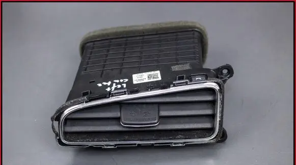 KIA Ceed Dash center air vent grill 97410A2900