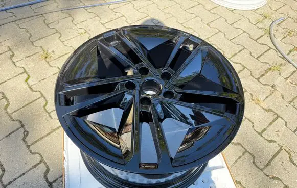 Audi E-tron GT R21 alloy rim 4J3601025M