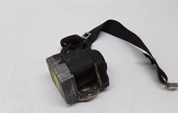 Audi A3 S3 8L Rear seatbelt