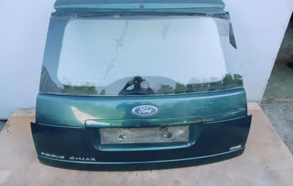 Ford Focus C-MAX Tailgate/trunk/boot lid