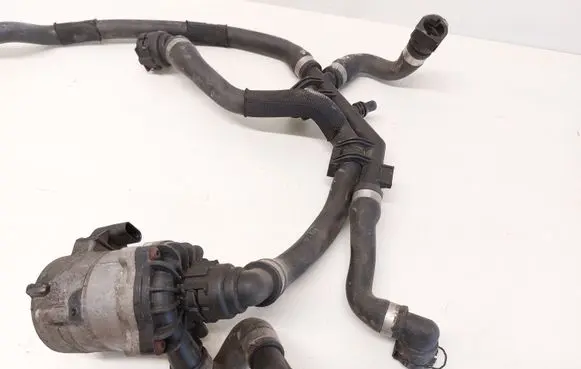 BMW 7 F01 F02 F03 F04 Electric auxiliary coolant/water pump 7566335