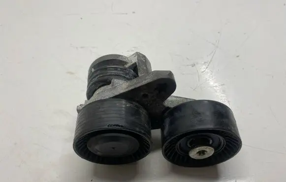 BMW 3 E92 E93 Generator/alternator belt tensioner 10877912