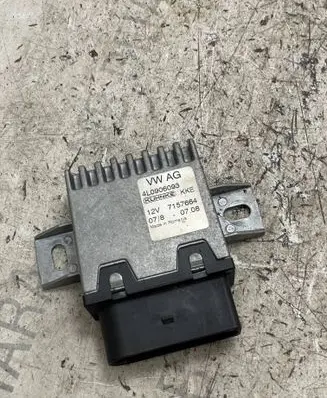 Audi Q7 4L Other control units/modules 4L0906093 7157664