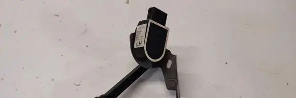 Volvo XC40 Headlight/headlamp level sensor 32221957
