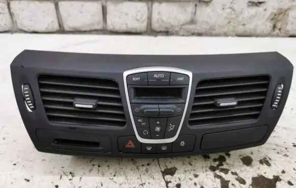 Renault Laguna III Climate control unit 275100002R