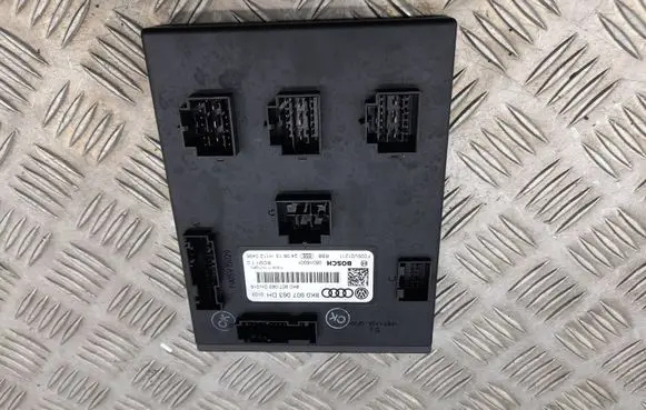 Audi Q5 SQ5 Comfort/convenience module 8KO907063DH