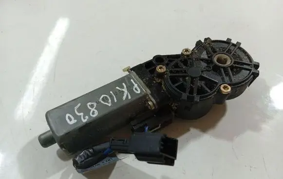 BMW 7 E65 E66 Seat adjustment motor 0390201975