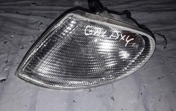 Ford Galaxy Front indicator light