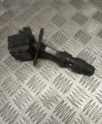 Mitsubishi Space Runner Wiper control stalk